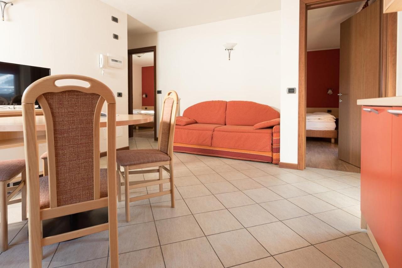 Chalet Kiara - Appartamenti Abar Livigno Esterno foto